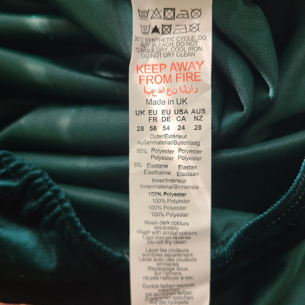 NWT Pretty Little Things One Shoulder Velvet Bodysuit Emerald Green Size 24 - Picture 6 of 10